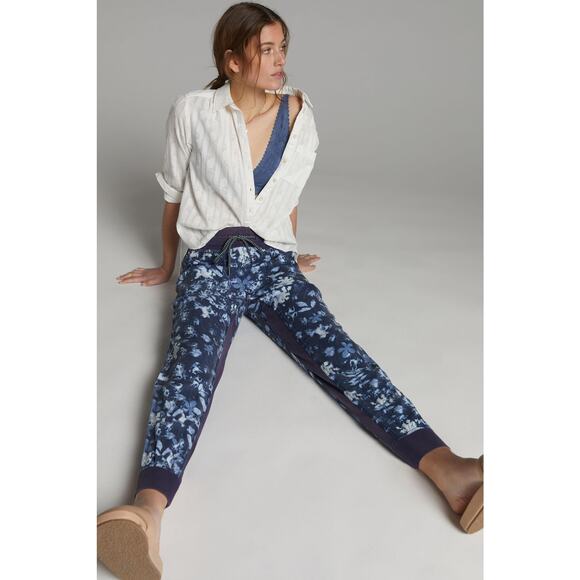 NEW Anthropologie The Nomad Blue and White Joggers - XS - Picture 3 of 10